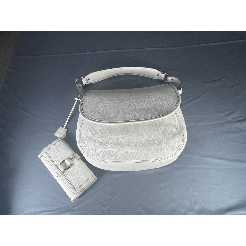 NWT Banana Republic White 100% Leather Handbag One Size